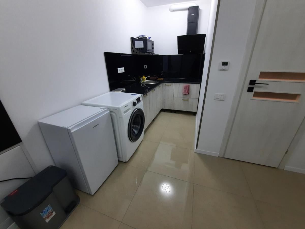 Apartamento House Side By Side Braşov Exterior foto